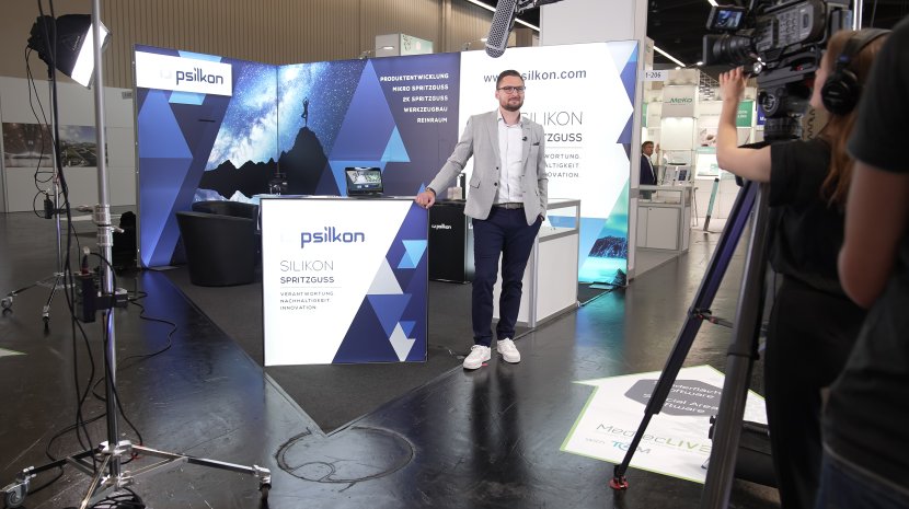 Video production at trade fair stand Video production at trade fair stand