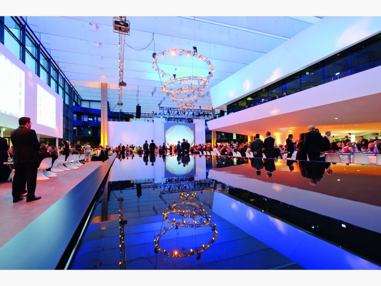 Abendveranstaltung im Eingang Mitte, NürnbergMesse Abendveranstaltung im Eingang Mitte, NürnbergMesse