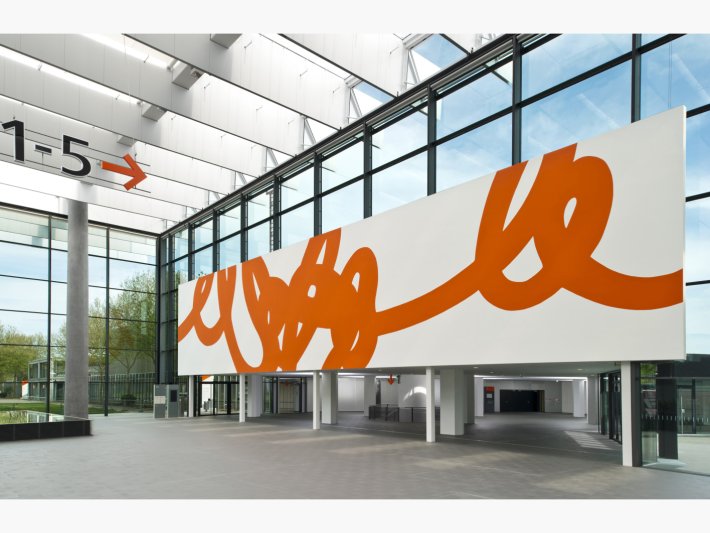Kunstwand Eingang Mitte Kunstwand Eingang Mitte