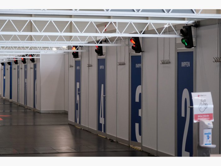 Impfzentrum im Messezentrum Nürnberg Impfzentrum im Messezentrum Nürnberg