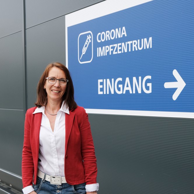 Sonja Wernhammer im Nürnberger Impfzentrum Sonja Wernhammer Impfzentrum