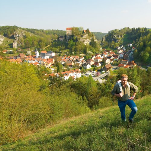 Wandern in der Fränkischen Schweiz Wandern in der Fränkischen Schweiz