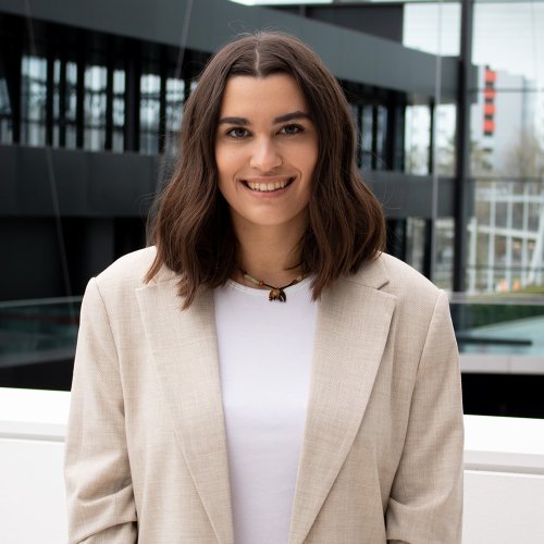 Laura Göpfert Laura Göpfert