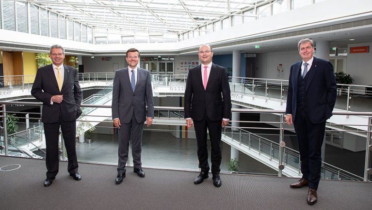 Dr. Roland Fleck, Marcus König, Albert Füracker und Peter Ottmann in der NürnbergMesse