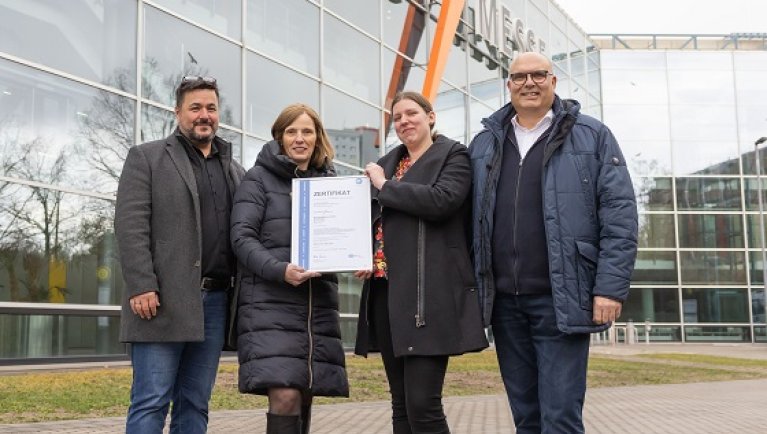 TÜV-Zertifikat für Umwelt-Managementsystem der NürnbergMesse