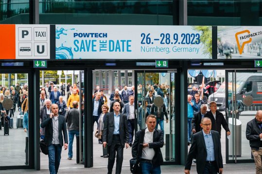 Visitors flock to POWTECH through the entrances to the exhibition grounds